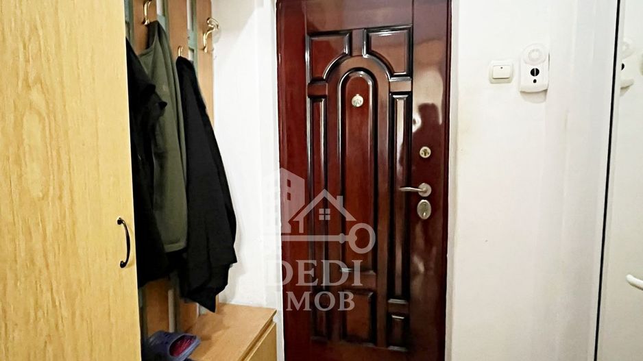 Apartament 2 camere de vanzare in zona Rogerius, Oradea - Poză 5