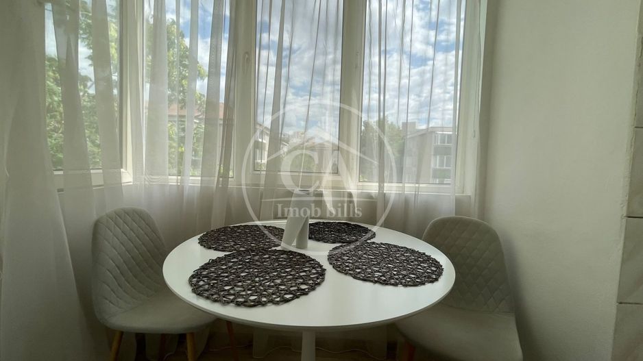 Apartament de închiriat cu 3 camere în zona Decebal, Oradea - Poză 10