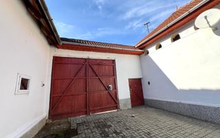Casă pretabila 2 familii | 280 mp utili| 1350mp Teren | Garaj - Poză 24
