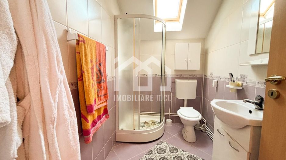 Casa la cheie, 7 camere, 256mp, teren 1700mp+livada 1100mp, Gadalin - Poză 7