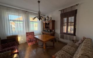 Casă individuală | 4 camere | 450 mp teren | Zonă centrală | Ocna Sibiului - Poză 25