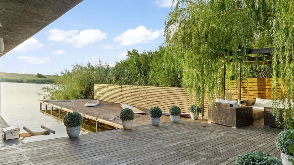 VILA EXCLUSIVISTA CU PISCINA IN SNAGOV - Schiță 5