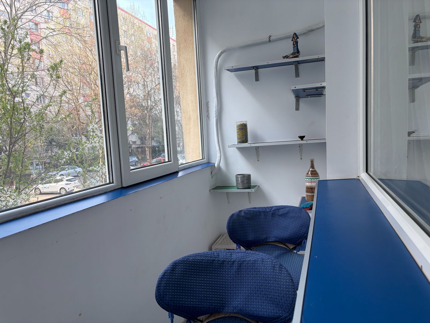 Apartament semidecomandat cu trei camere, Constantin Brancoveanu - Poză 7