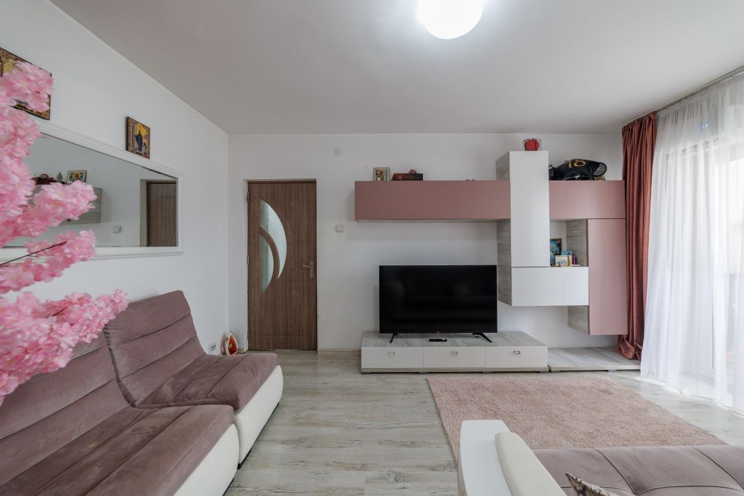 Apartament 2 camere semidecomandate, gata de mutat, Trivale - Poză 5