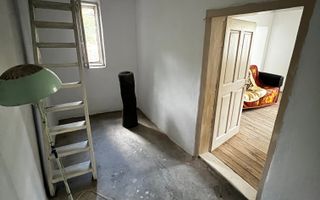 Casă de vânzare în Peștișu Mare – Teren generos de 1.513 mp - Poză 9