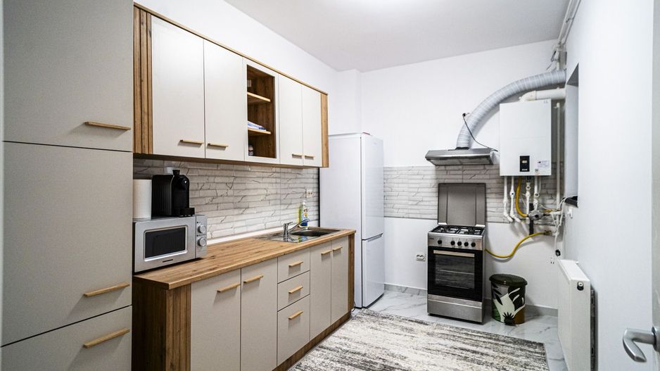 Prima inchiriere 2 Camere, decomandat, etaj 4, 6 minute METROU Preciziei - Poză 6