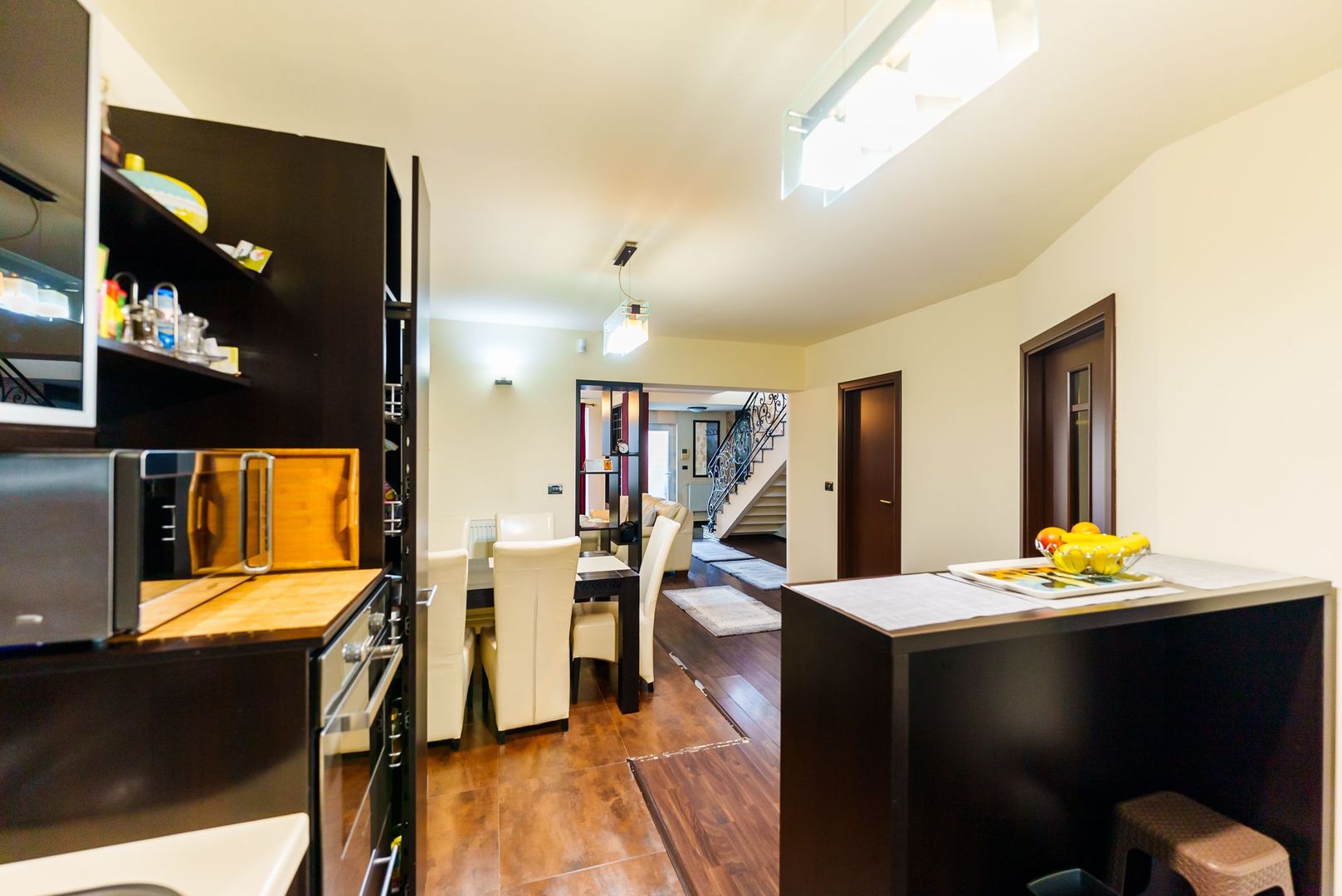 Vilă la cheie în Grădiște - Poză 4