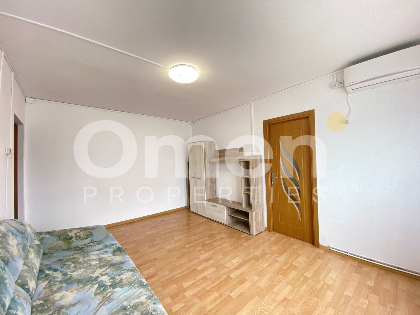 Apartament cu 2 camere, orientare E, langa Spitalulul Judetean - Poză 2