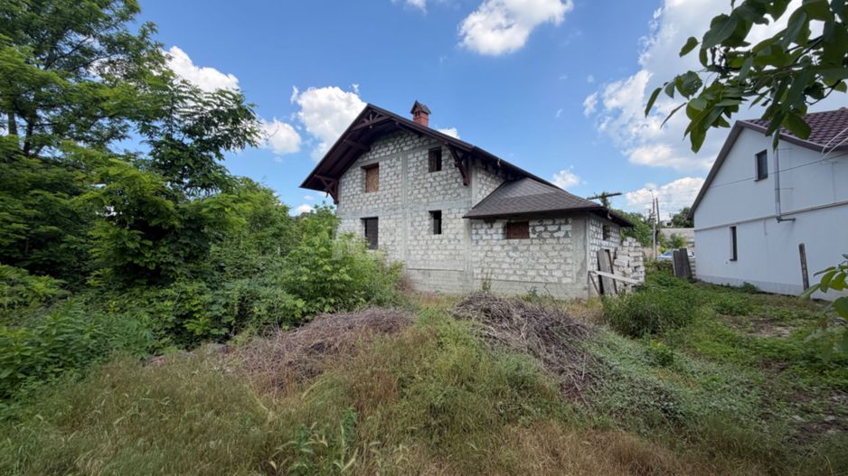 Casa in centrul or.Ialoveni - Poză 3