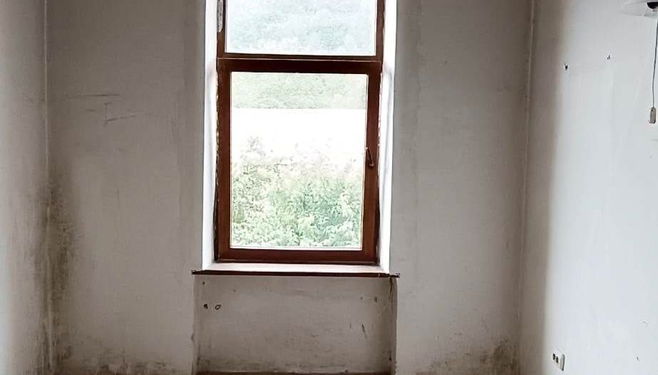 Apartament cu 4 camere si gradina in centrul orasului Brasov - Poză 3