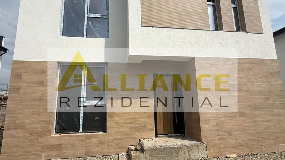 Vila individuala 5 camere ~ 3 bai ~  Teren 300 mp - Poză 2