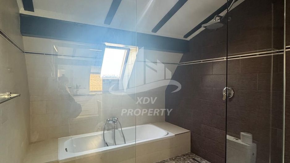 Apartament  la vila ,  3 camere , Sibiu / Comosion 0 - Poză 7