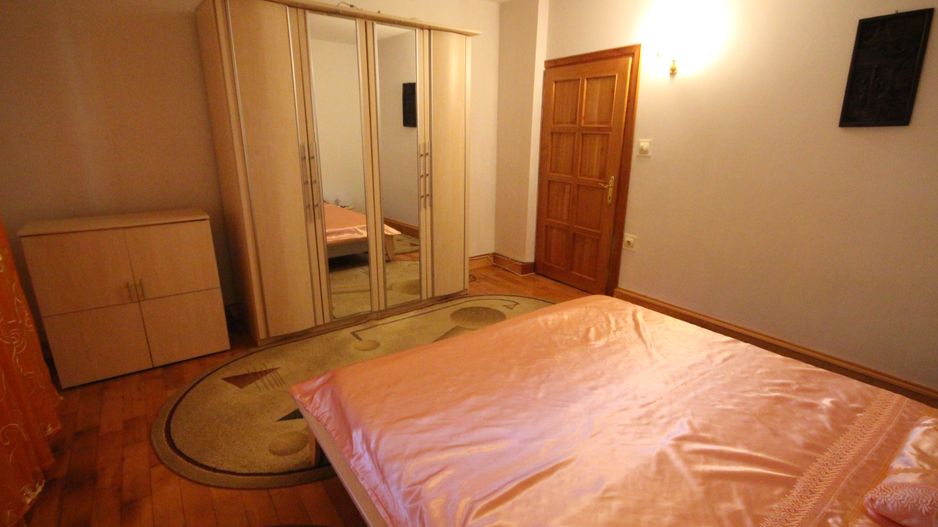 APARTAMENT SPATIOS  IN VILA - Poză 26
