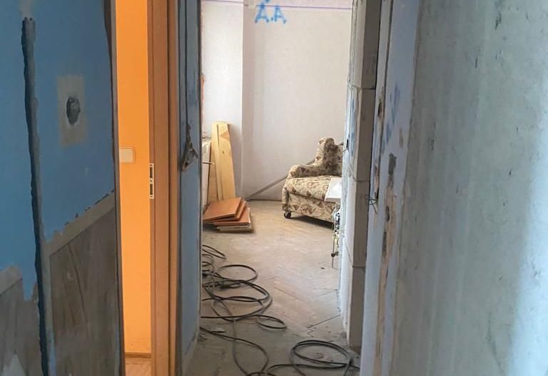 Apartament de vânzare cu 3 camere semifinisat - Poză 2