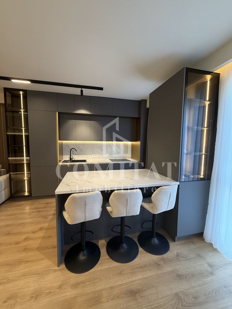 Apartament ultrafinisat | Etaj intermediar | Zona str Tineretului - Poză 7