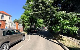 2 camere| vis a vis de Liceul Loga| zona superba, linistita| centrala proprie| - Poză 16