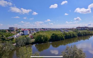 Apartament 4 camere de vanzare Pipera in bloc cu vedere la lac - Poză 1