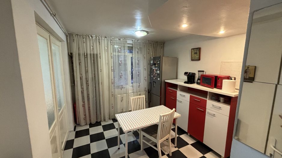 Apartament bloc rusesc | Teiul Doamnei - Poză 6