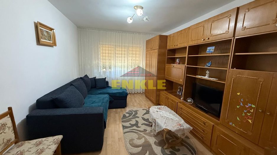 De închiriat – apartament cu 2 camere, zona Economic - Poză 1