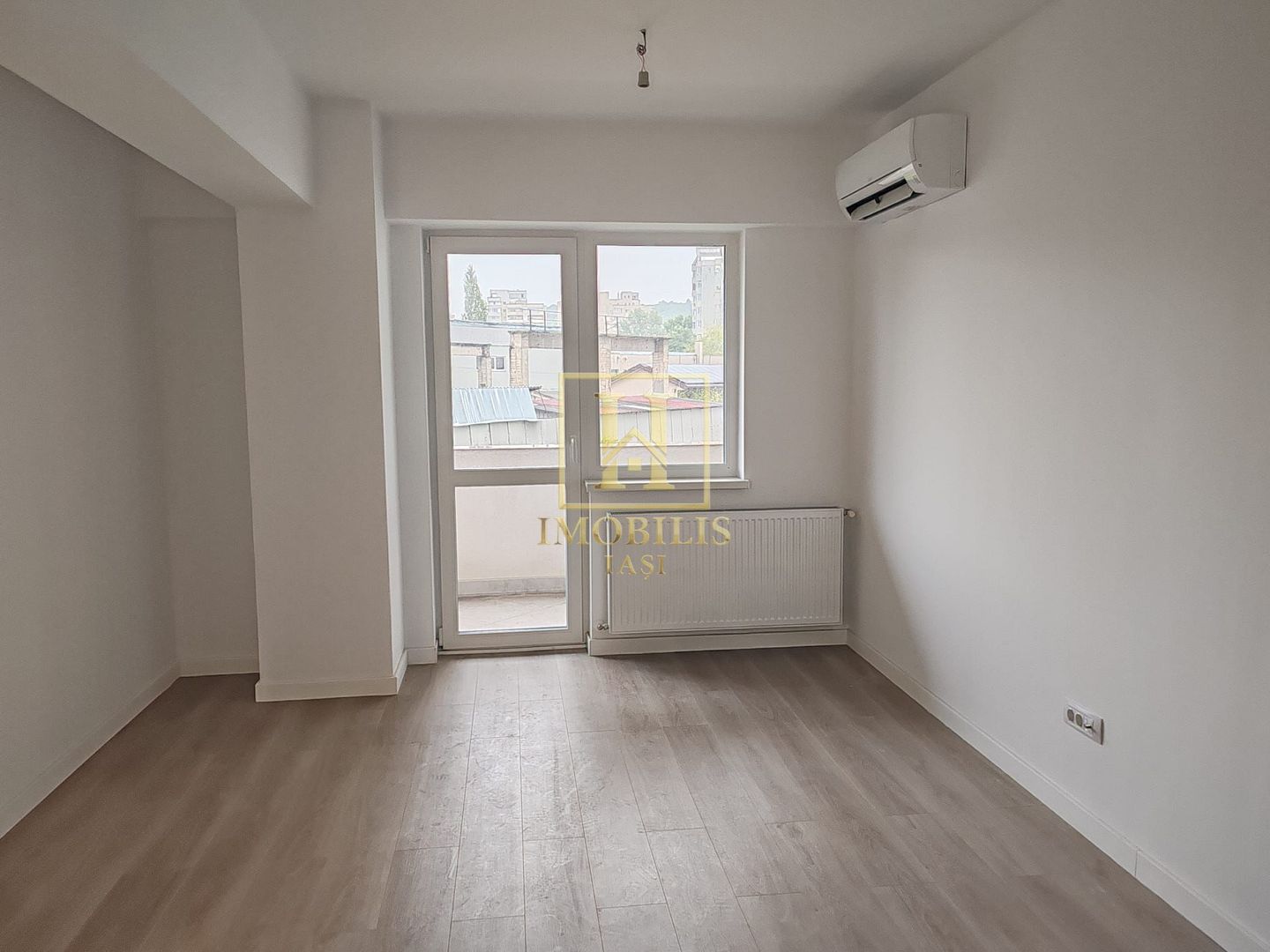 Apartament 2 camere D 60 mp NOU intabulat Pasaj O. Bancila 134640 euro - Poză 1