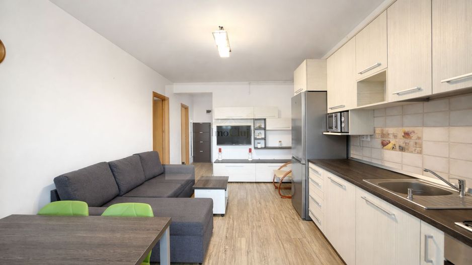 Vanzare 2 camere-Centru-5 min Piața Mihai Viteazul - Poză 2