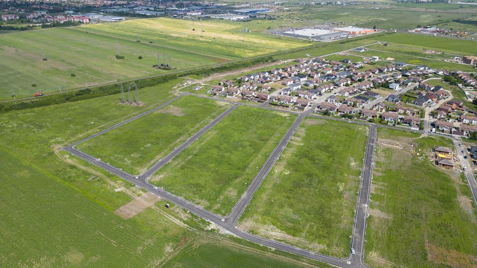 Loc de casa de 476 mp în Via Carmina - Poză 4