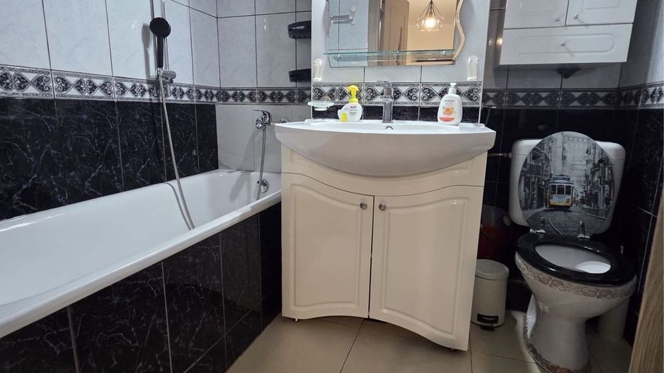 AP. 3 CAMERE BUCUR OBOR, BLOC REABILITAT, MOBILAT/UTILAT MODERN - Poză 4