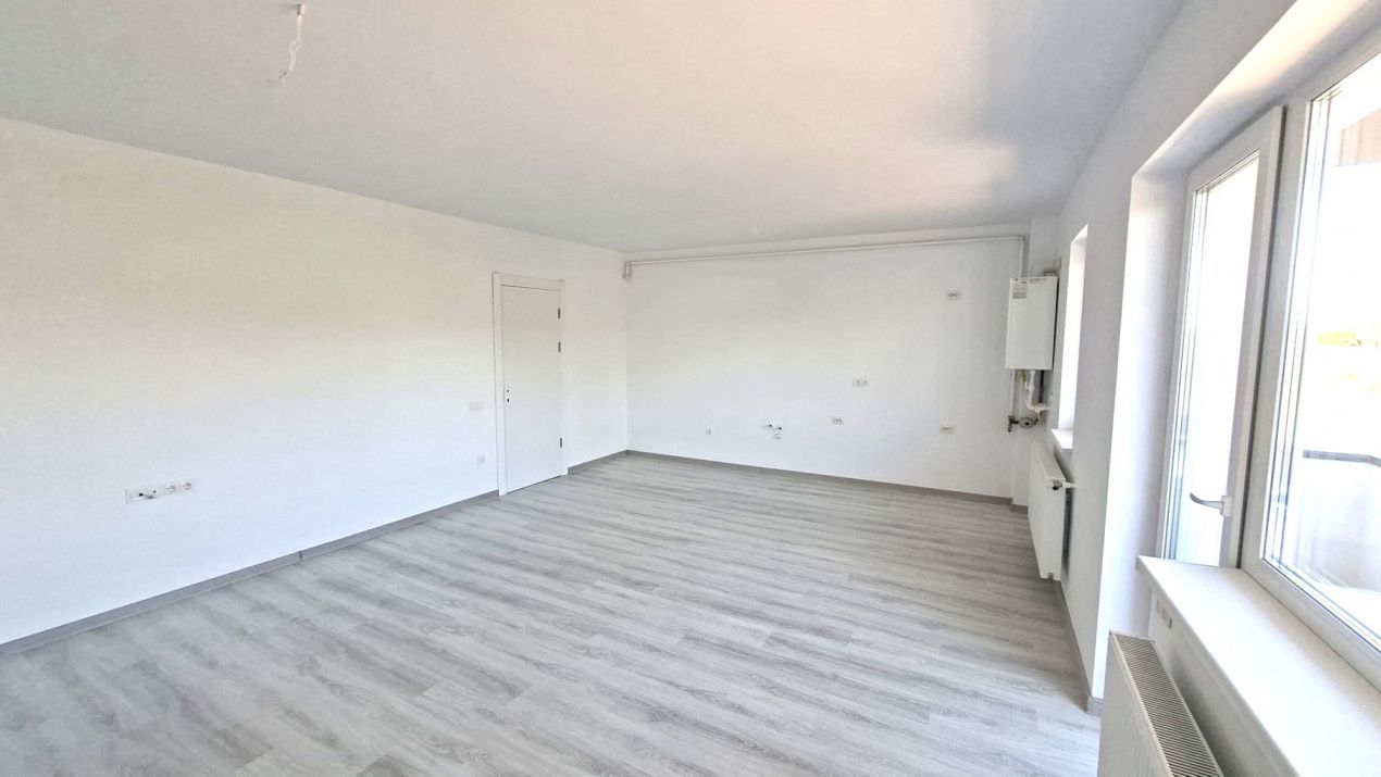 Garsoniera Bloc 2026 Cavalerului Residence et.1 loc de parcare inclus - Poză 3
