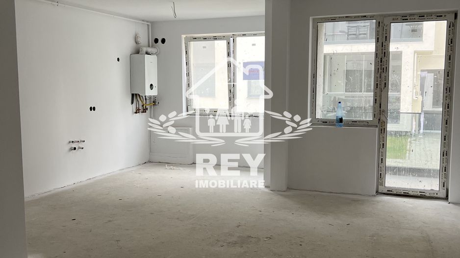 Apartament 3 camere,2 bai,2 balcoane, loc de parcare,Selimbar/Primarie - Poză 3