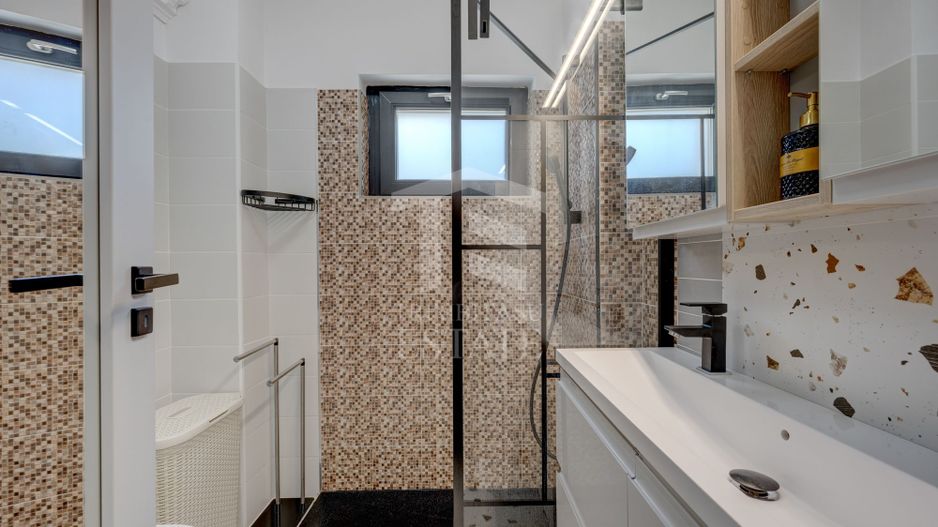 Pipera Henri Coanda Vila Premium - Poză 31