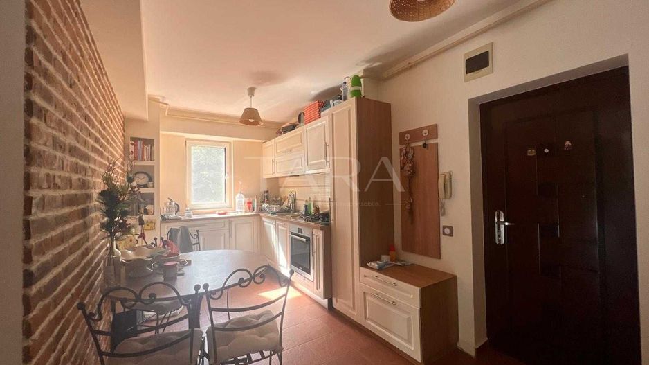 Apartament 3 camere, garaj subteran, 90mp, vedere spre pădure! - Poză 2