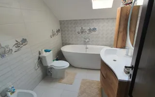 Casă 4 camere de închiriat | Șelimbăr | 134 mp | curte - Poză 14