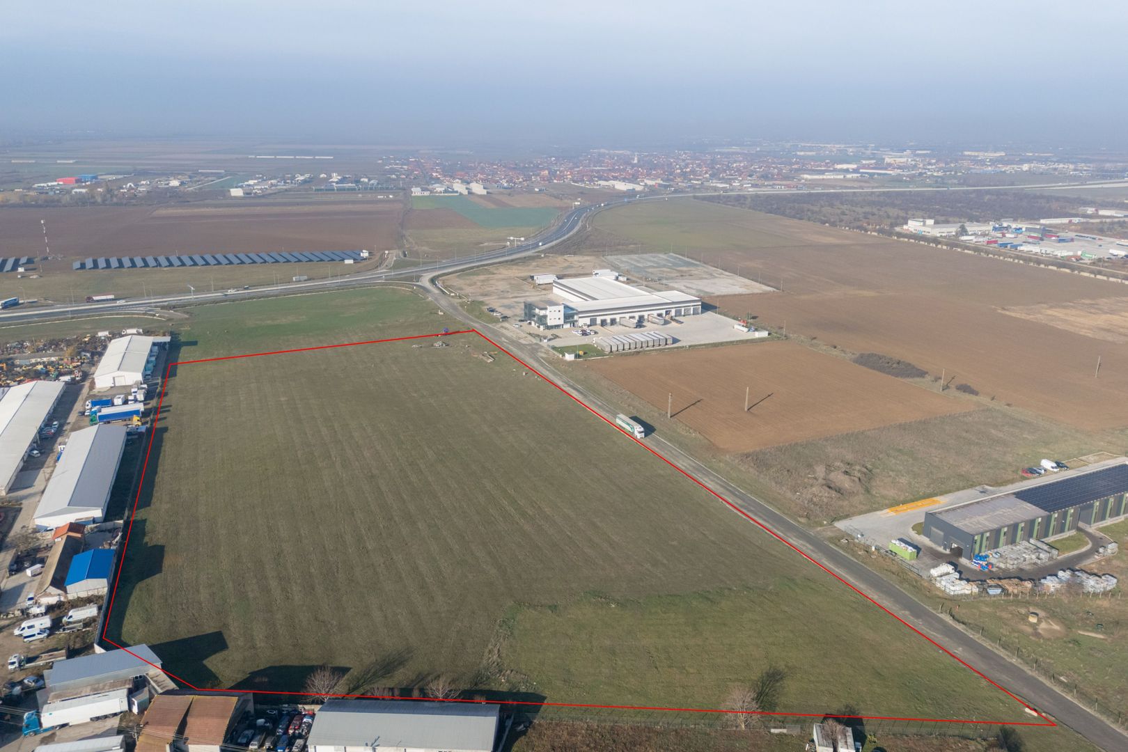 Teren industrial 40.000 mp – Parc Industrial I Oradea – 70 €/mp - Poză 1