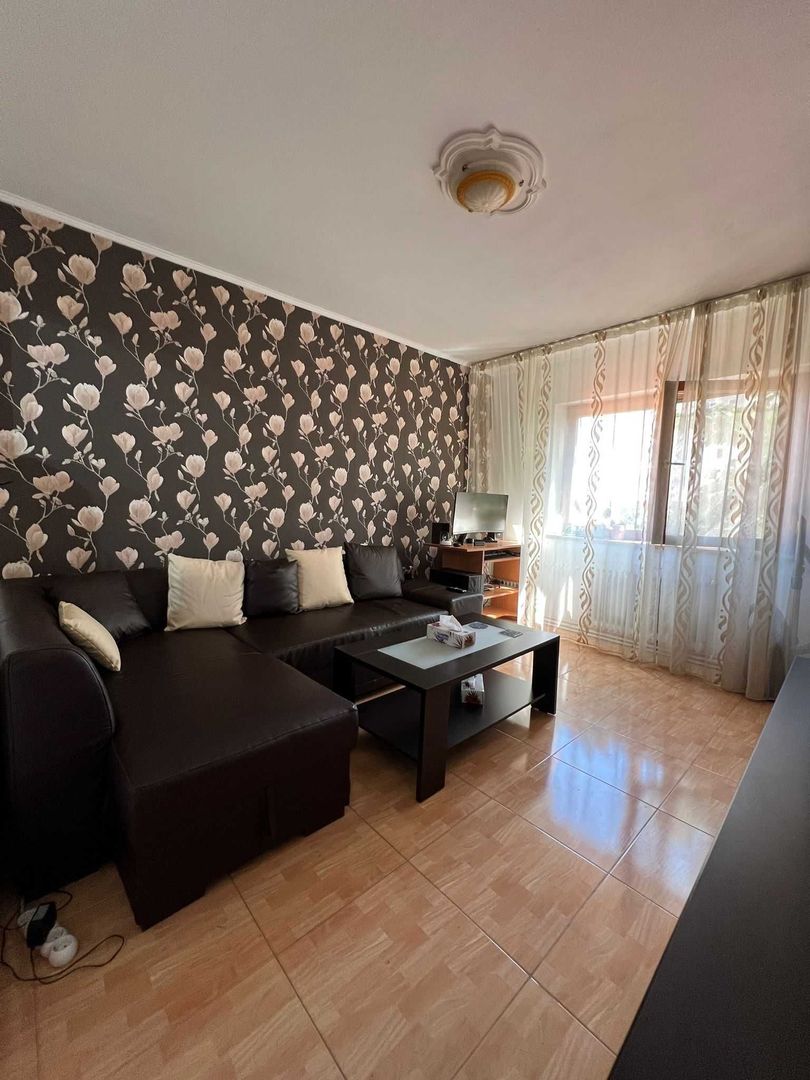Apartament 3 camere Tractorul | Metalurgistilor - Poză 2