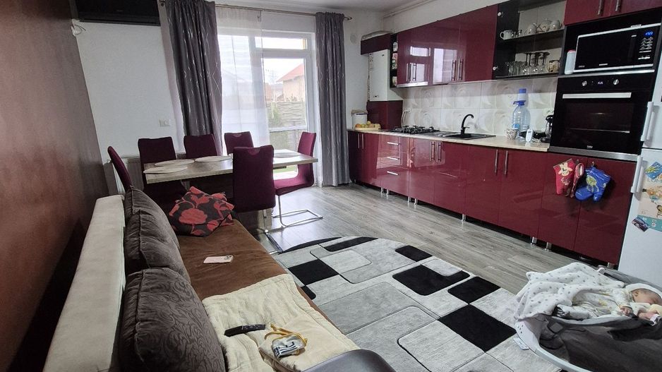 Giroc | 3 Camere | Curte proprie | Mobilat si utilat | Loc de parcare - Poză 1