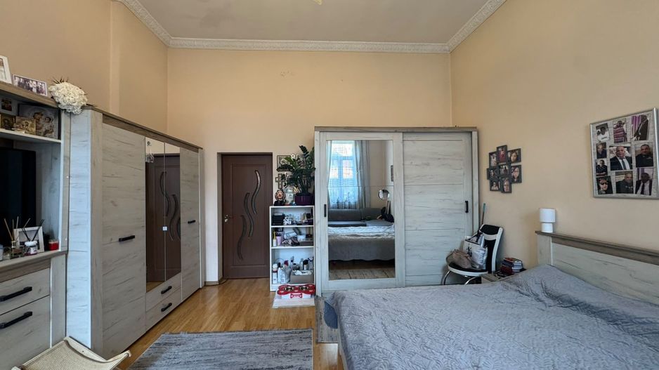 PROPRIETATE INTERBELICA 4 CAMERE+ GARSONIERA + BOXE || PIATA VICTORIEI - Poză 13