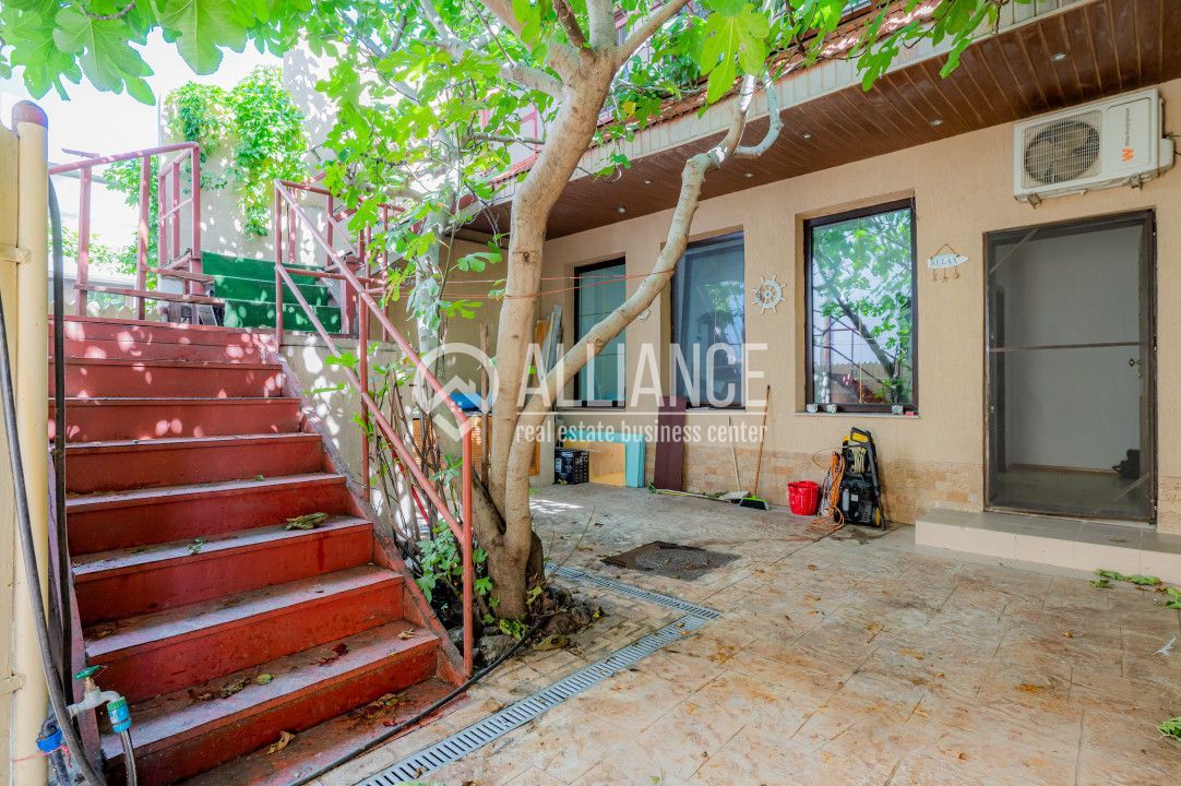 UNIVERSITATE(cod04)-Vila interbelica P+1-Constanta - Poză 7