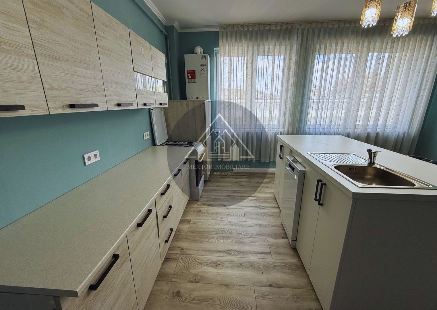Apartament 2 camere, de inchiriat Ultra-central Medias - Poză 7