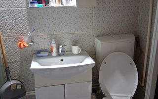 Închiriez camera camin  20 mp, zona Zimbru - Poză 6