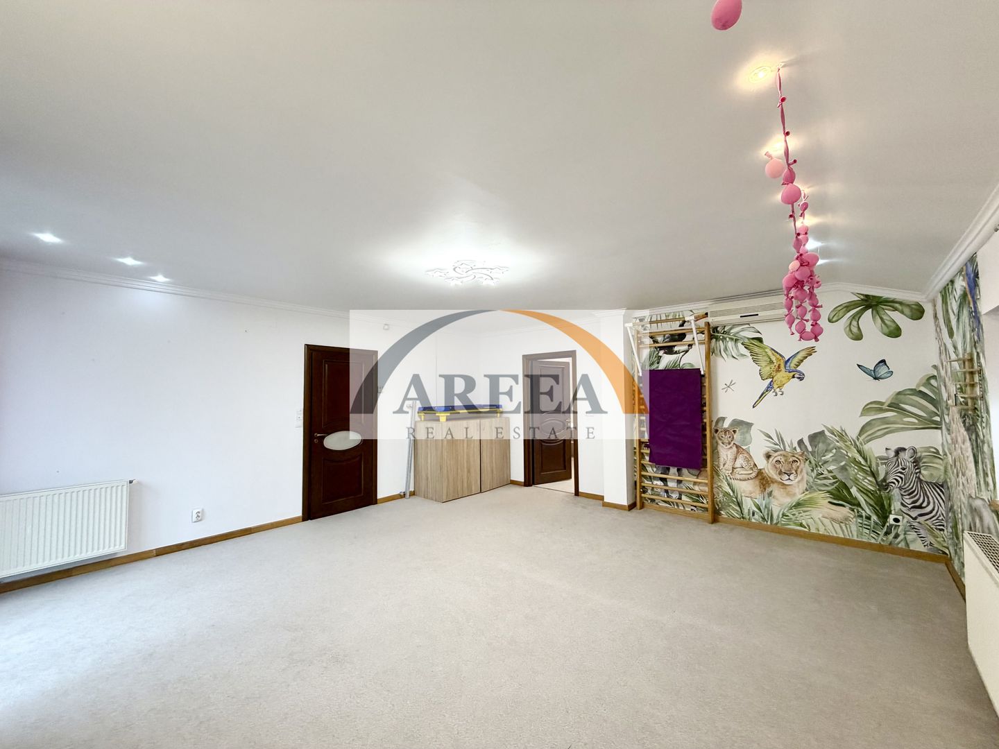 Vilă cu curte mare și piscină – ideală pentru familie, Pipera - Poză 12