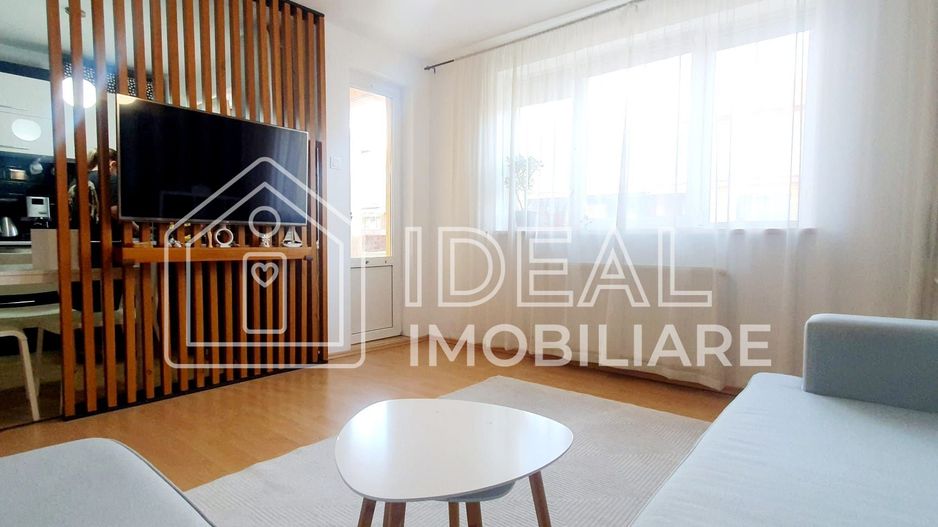 Apartament 3 camere si terasa zona Ciresica - Poză 2