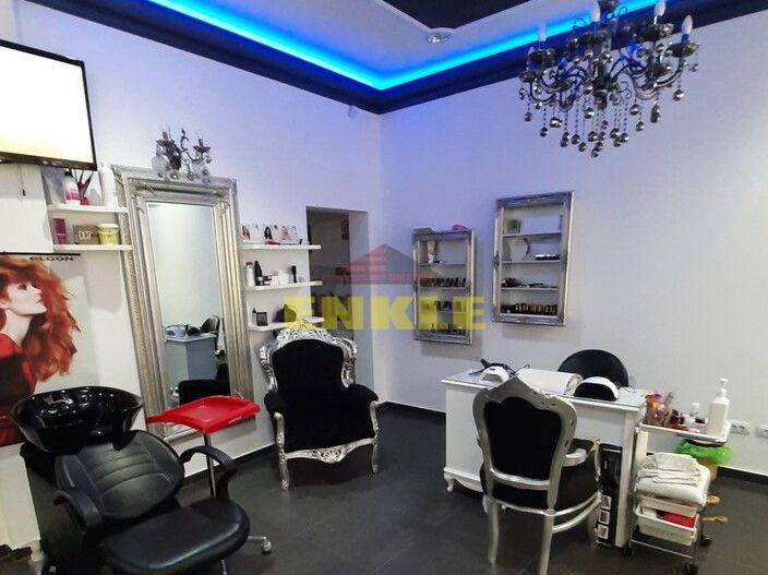 Afacere la cheie de vanzare, zona Piata Mare-pret 10000 euro - Poză 2