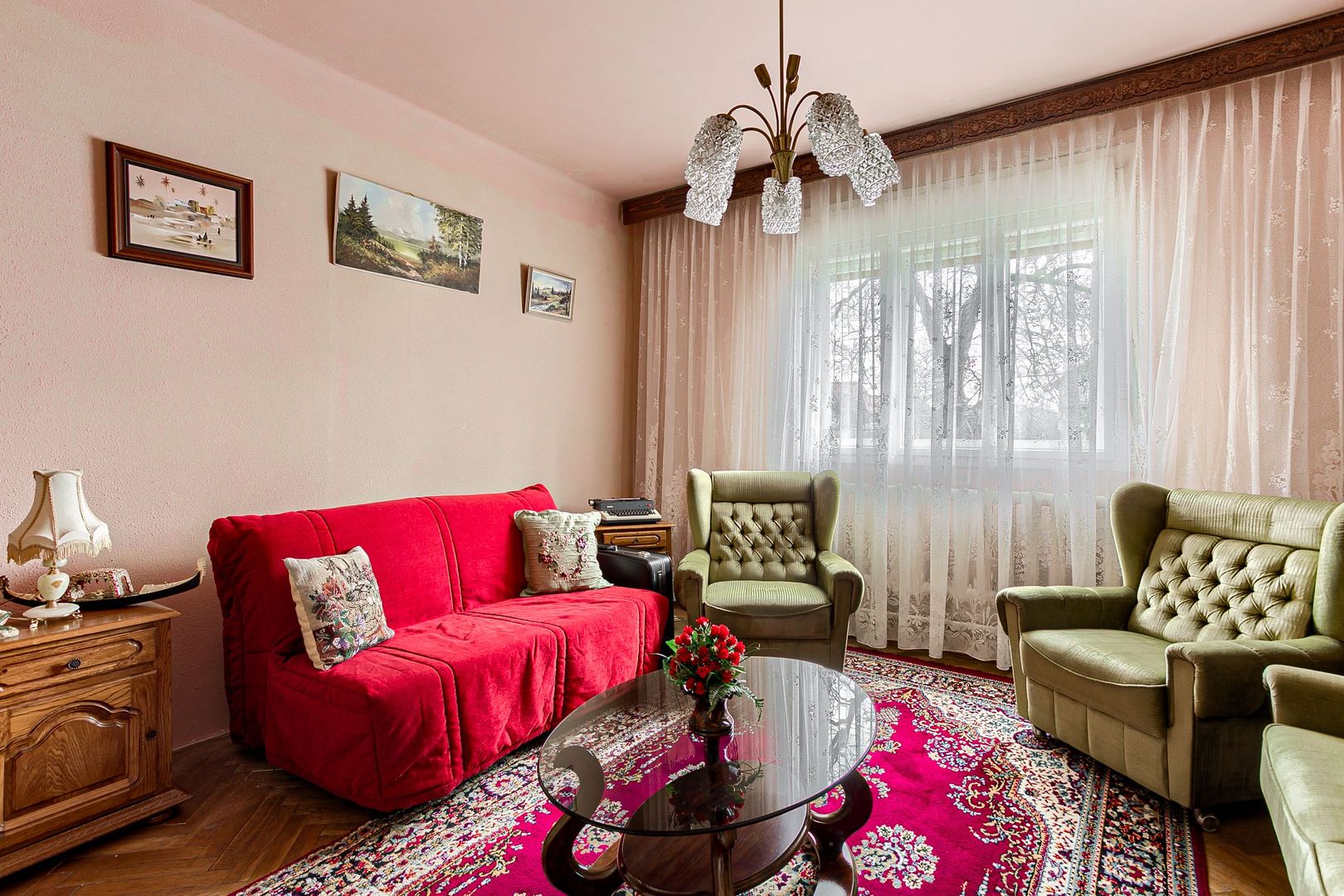 Casa cu 5 camere în Fântânele - Poză 4