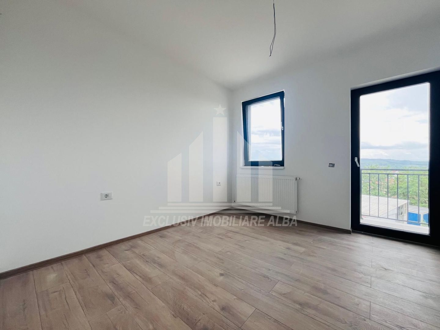 Apartament cu 3 camere, Cetate, Bloc Nou - Poză 4