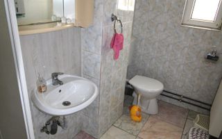 Casa ideala pentru activitati Comerciale. (gradinita, after school, ...) - Poză 12