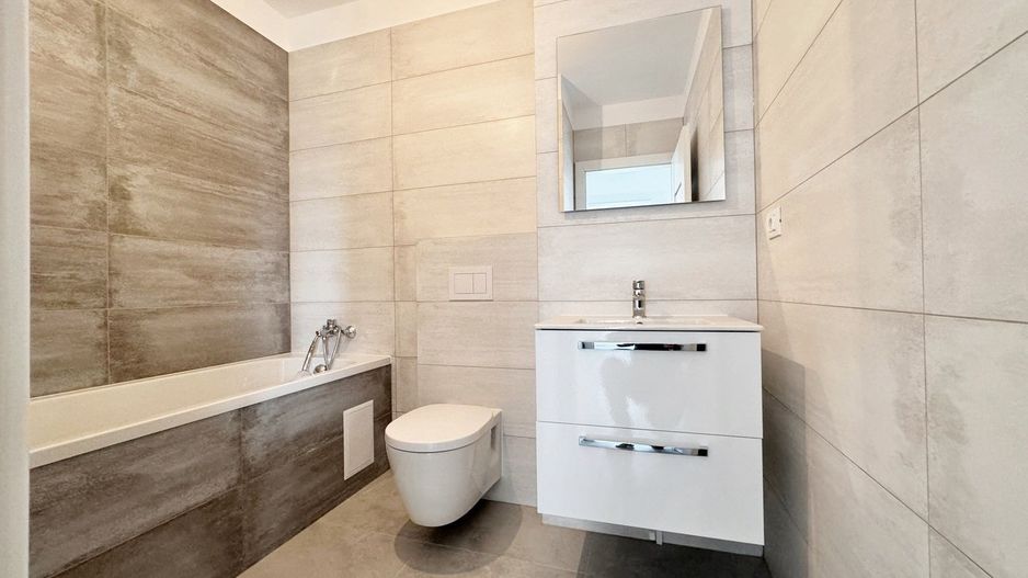 Apartament cu 3 camere, Adora Park. cu 2 locuri de parcare - Poză 6