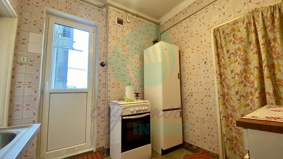 Apartament spatios in zona Armeneasca - Poză 12