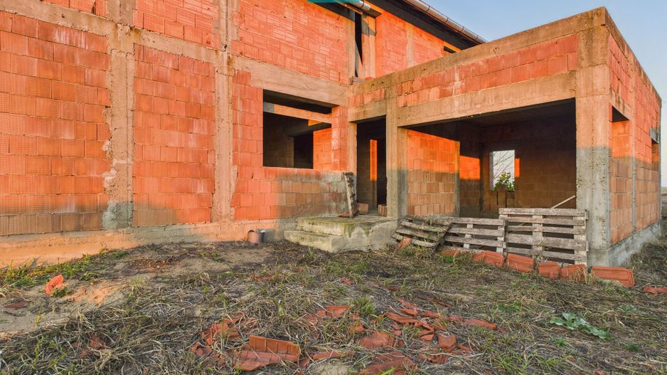 Proprietate impresionantă între Curtici și Macea - Poză 5