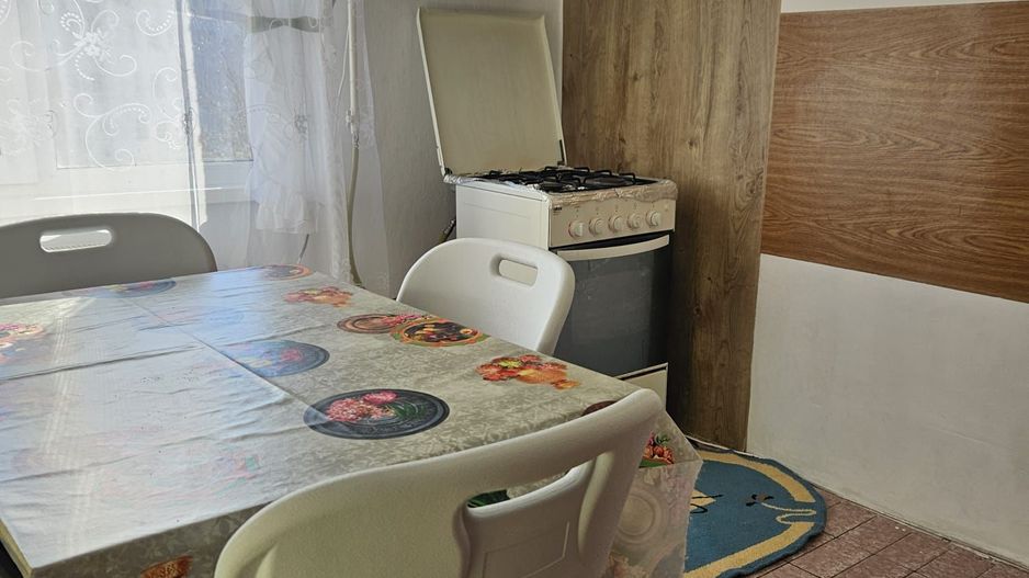 Apartament 3 camere - Poză 2