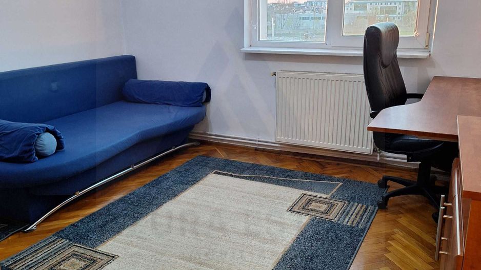 Apartament 84 mp utili  4 camere 3 dormitoare 2 balcoane  zona Strand I - Poză 7